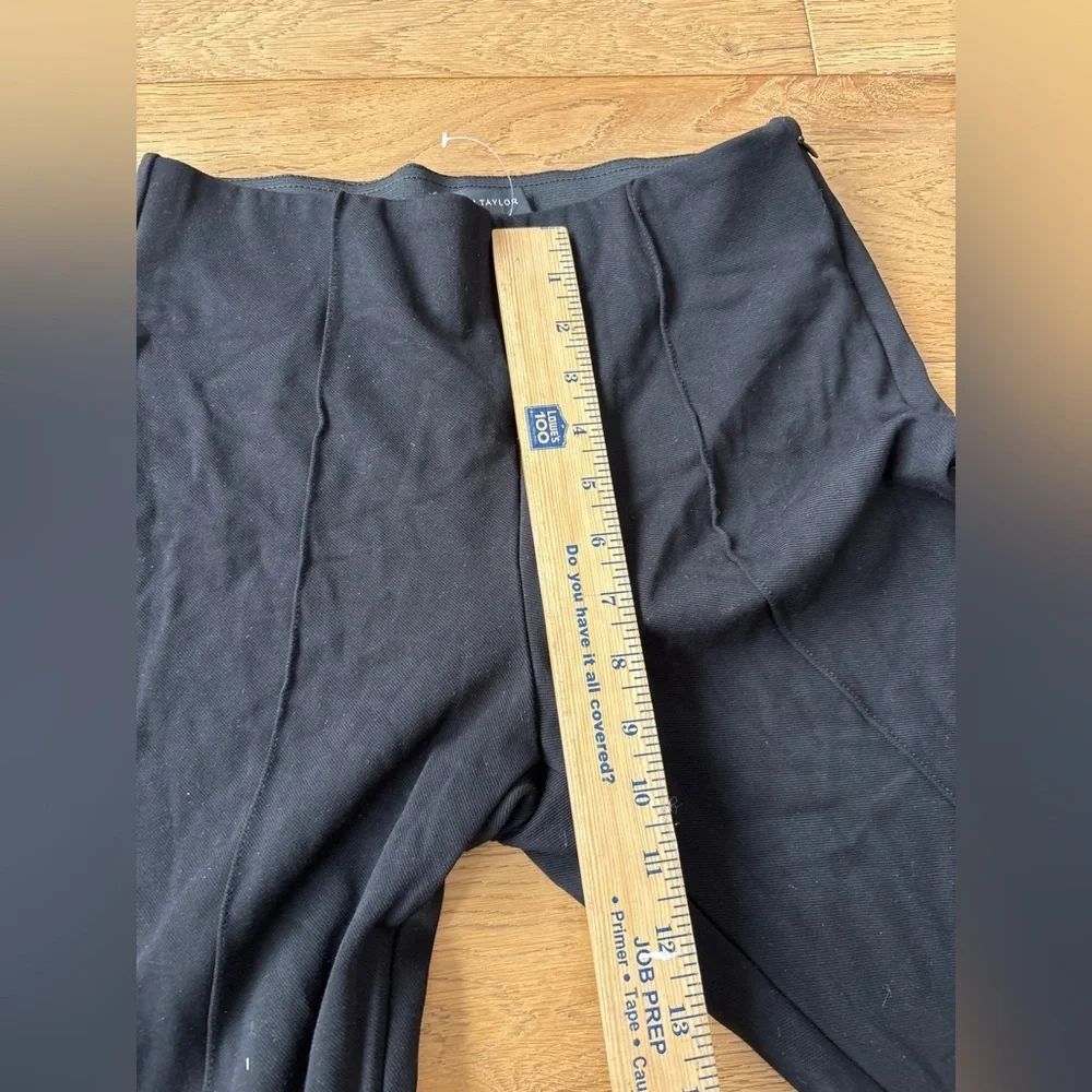 Ann Taylor black relaxed fit pants comfort spandex waist 4p